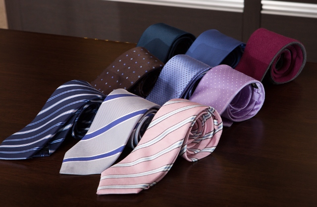 ネクタイの色柄の種類